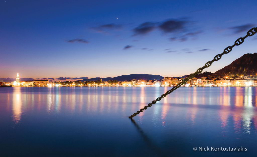 Zakynthos port. (© Nick Kontostavlakis)